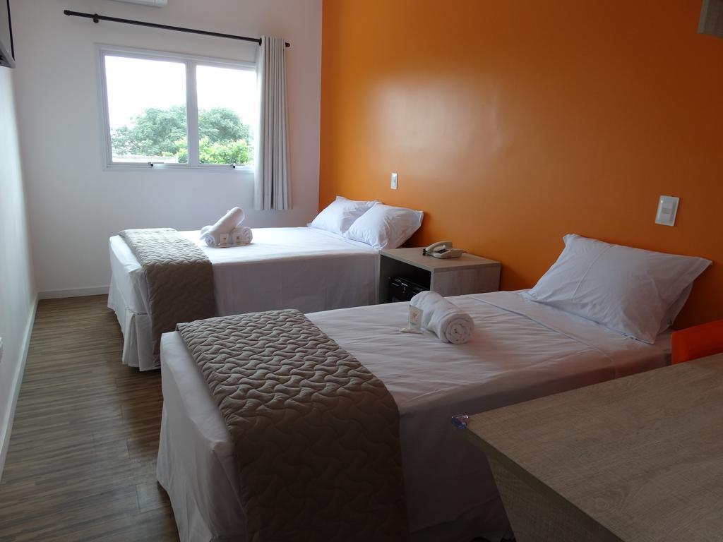 Semprehotel Tres Lagoas Exterior photo