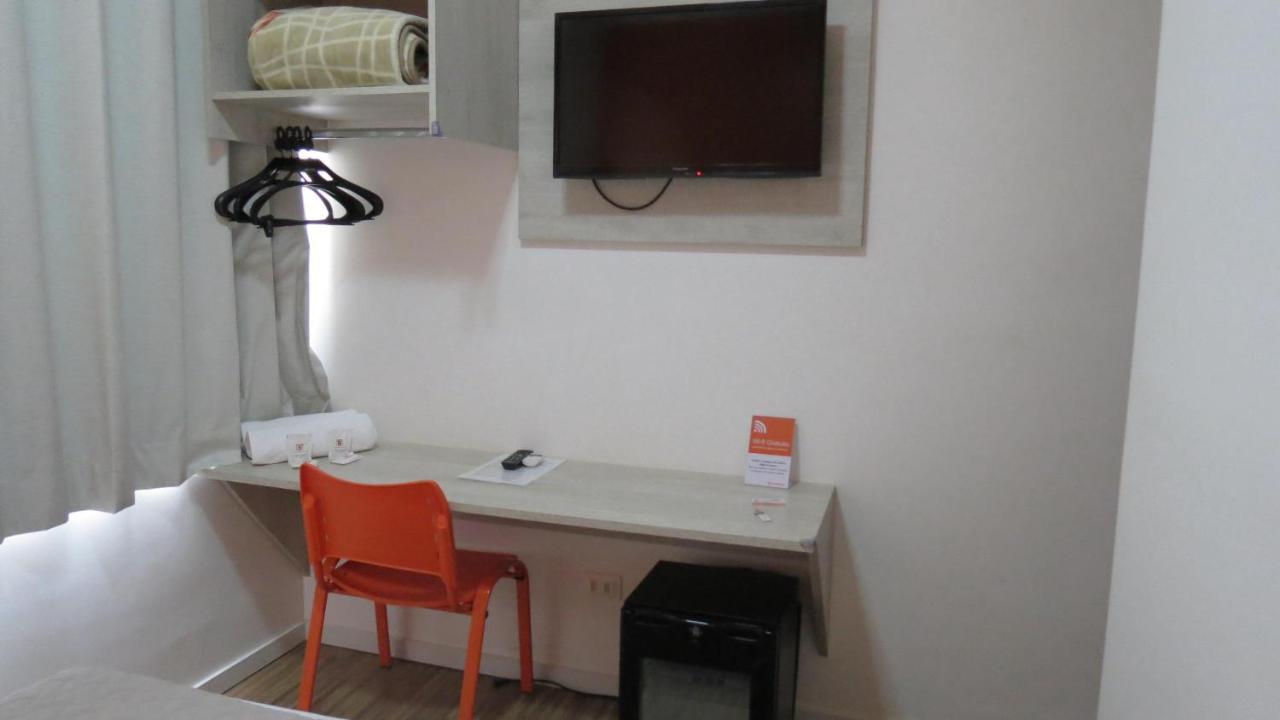 Semprehotel Tres Lagoas Exterior photo